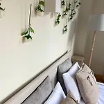 Centre Luxury Renovated
