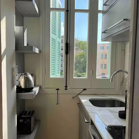 Centre Luxury Renovated 아파트 니코시아