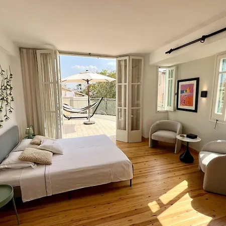 Centre Luxury Renovated * 니코시아