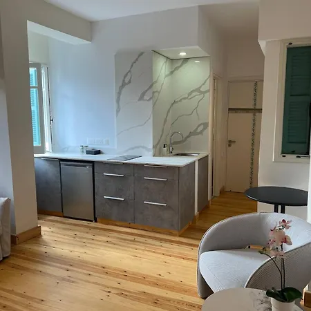 Centre Luxury Renovated Apartmán *